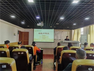 金秀瑶族灯草灸疗法 瑶医药非物质文化遗产传承人---赵衷民