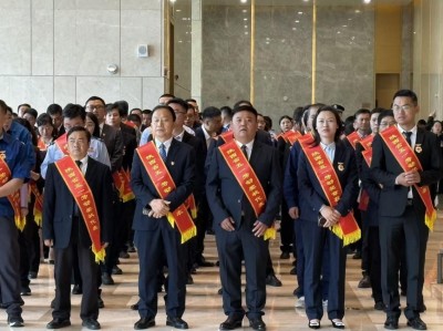 陕西永志一带一路物流有限公司荣获“陕西省五一劳动奖状”