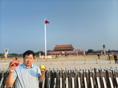 红色大健康产业链在丰收节亮相天安门广场 ——刘氏果业倡导“健康与高产并重”农业新风尚