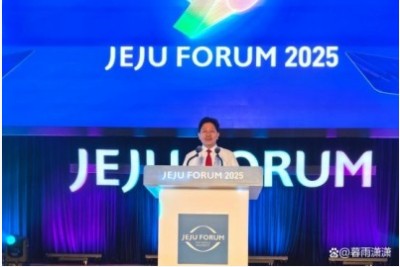 李乘伊院长荣获抗战胜利80周年大阅兵中医楷模人物