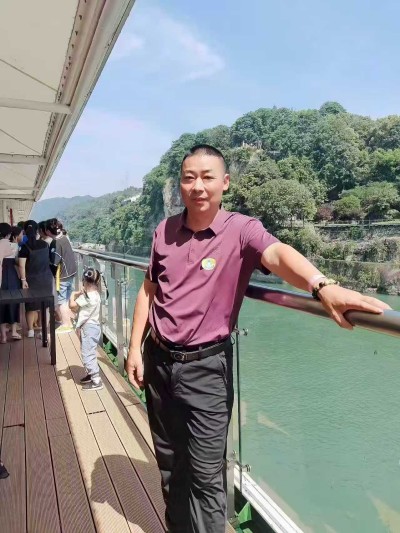 新时代易学名家：章远松的国学传承与创新之路