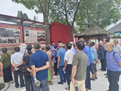 重庆市江津区50多位党员干部莅临 荣昌区清流红色故居爱国主义教育基地