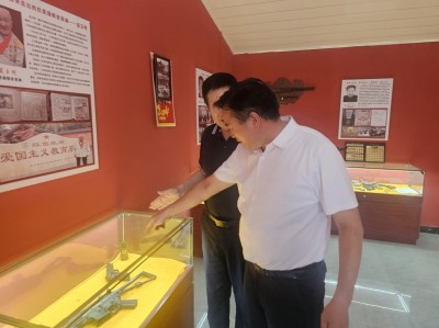 重庆市江津区50多位党员干部莅临 荣昌区清流红色故居爱国主义教育基地