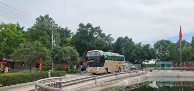 重庆市江津区50多位党员干部莅临 荣昌区清流红色故居爱国主义教育基地